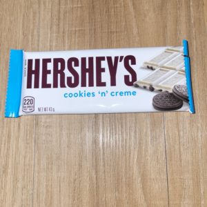 Hershey's tablette cookies and cream